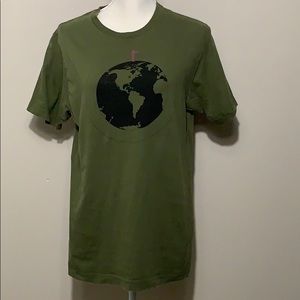 That which does not kill us...... T-shirt